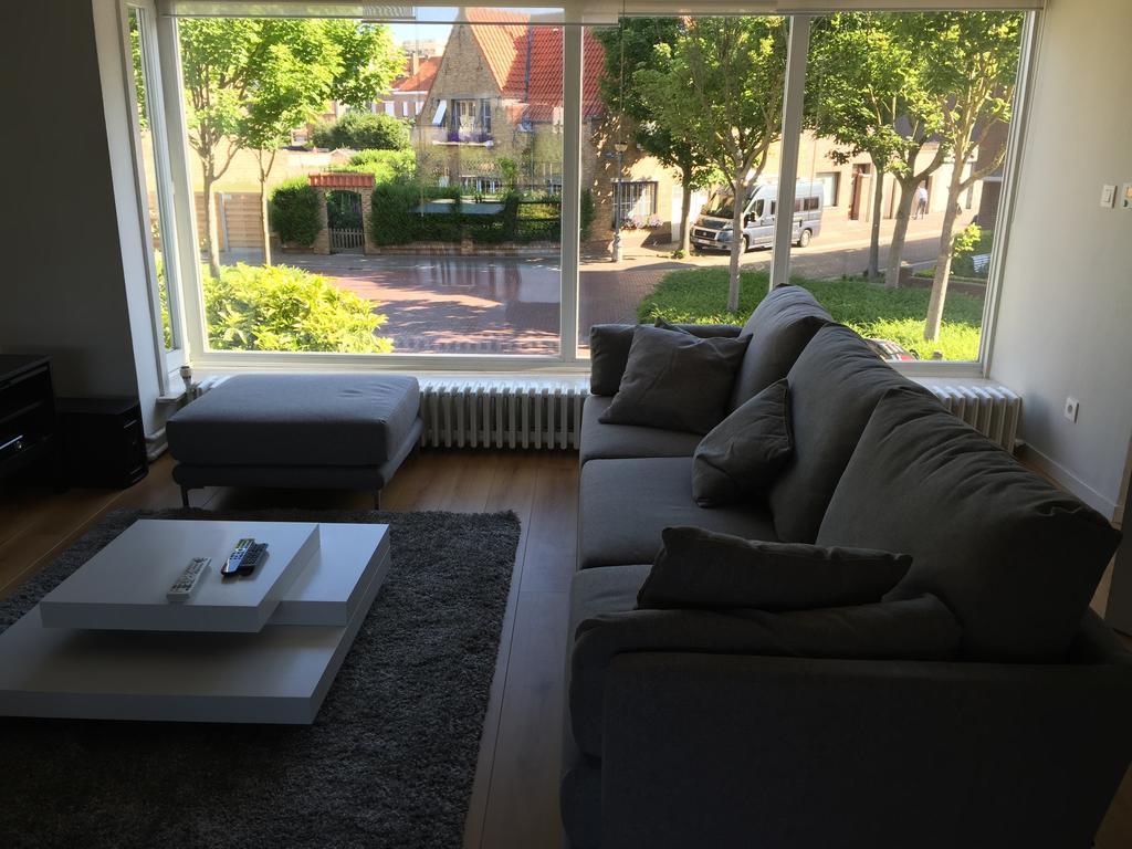 Guesthouse Poppies , Free Parking 오스텐드 객실 사진