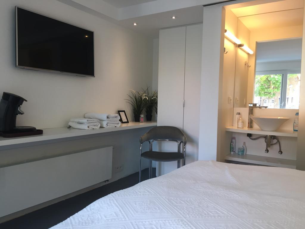 Guesthouse Poppies , Free Parking 오스텐드 외부 사진
