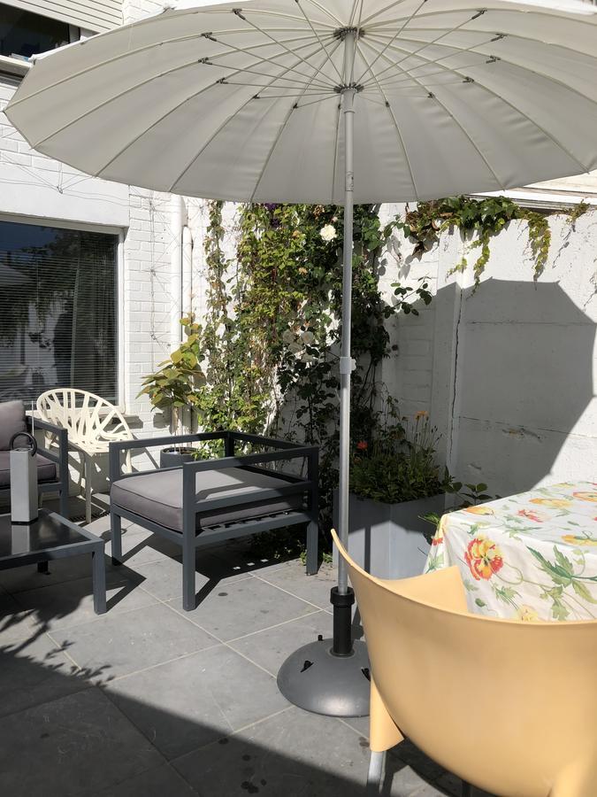 Guesthouse Poppies , Free Parking 오스텐드 외부 사진